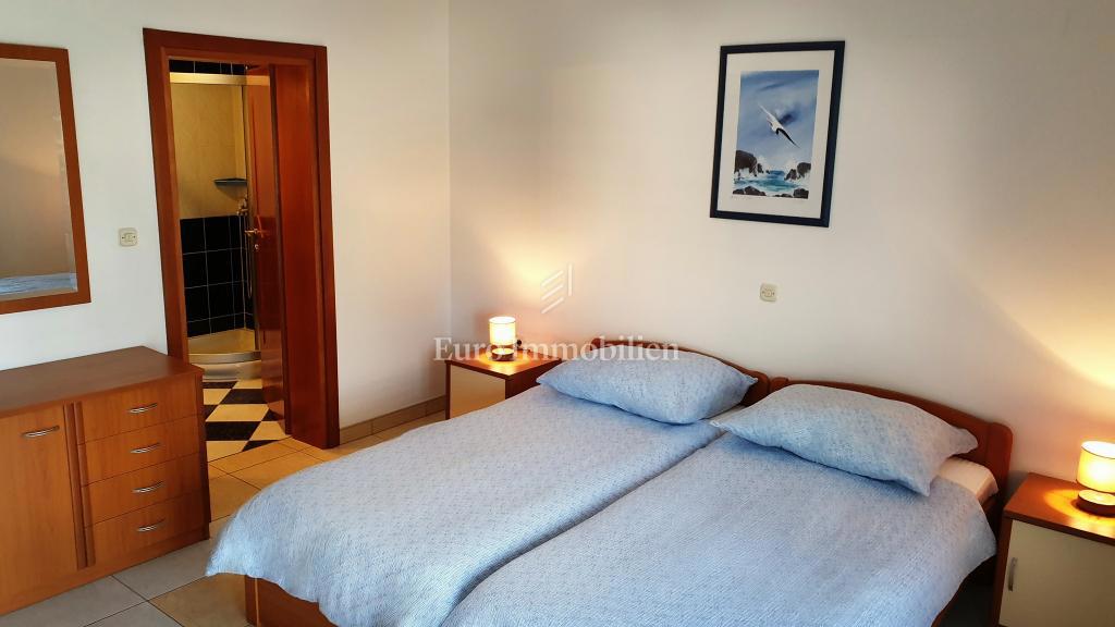 Vila z apartmaji in pogledom na morje - Diko, Zadar
