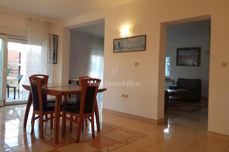 Vila z apartmaji in pogledom na morje - Diko, Zadar