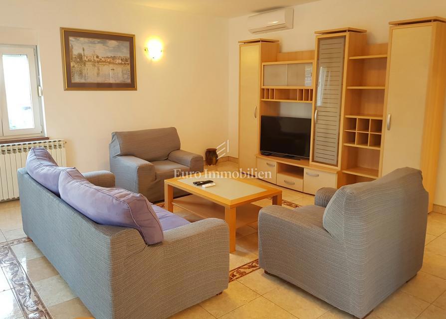 Vila z apartmaji in pogledom na morje - Diko, Zadar