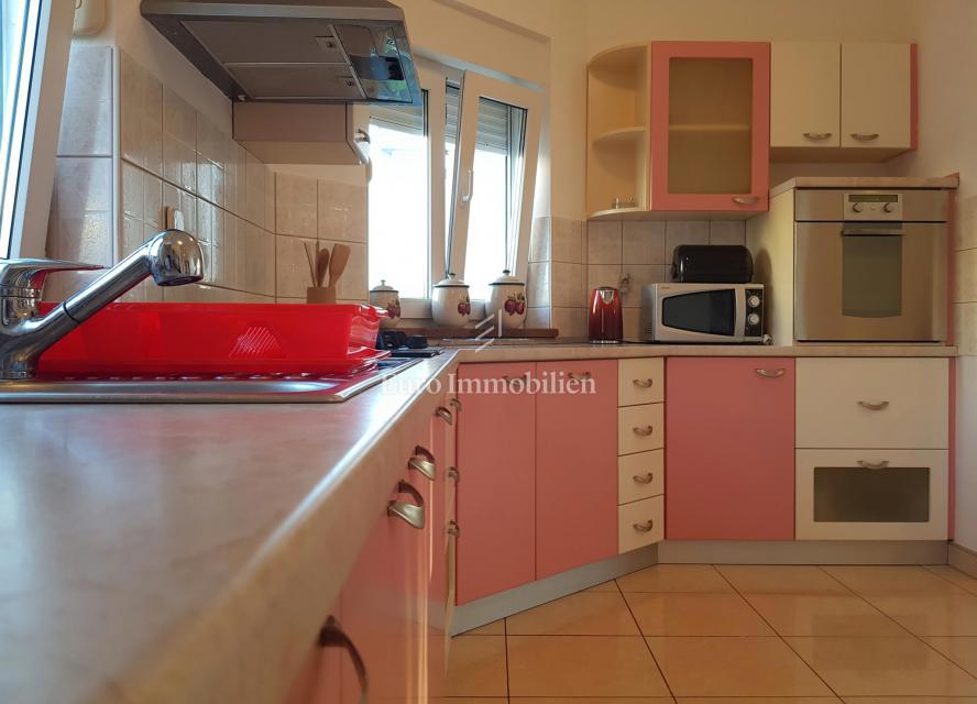 Vila z apartmaji in pogledom na morje - Diko, Zadar