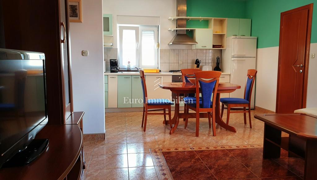 Vila z apartmaji in pogledom na morje - Diko, Zadar