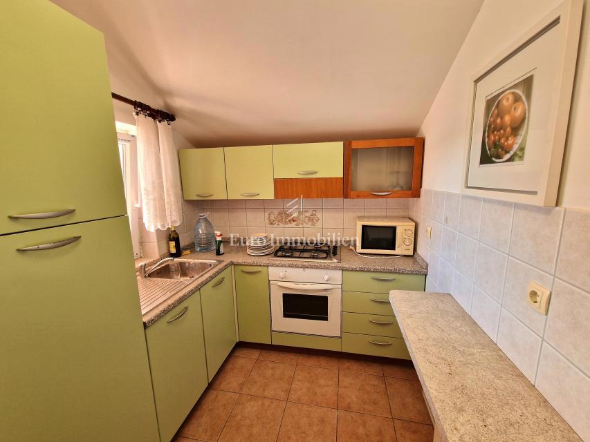 Mesto Krk, okolica - apartma s pogledom