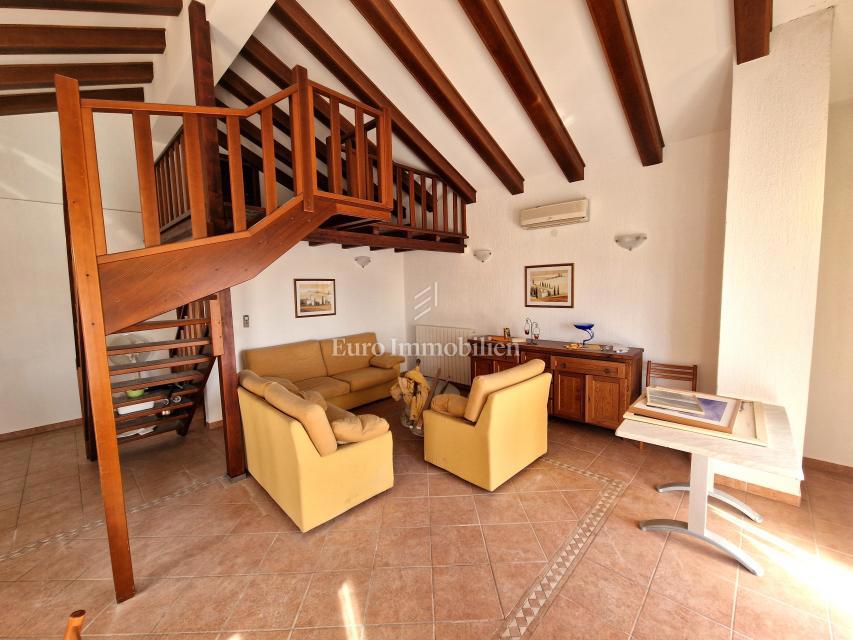 Mesto Krk, okolica - apartma s pogledom