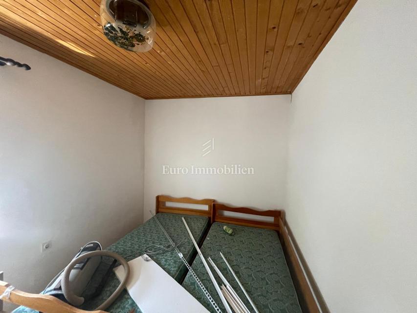 Hiša v centru, 300 m od morja - Povljana, Pag