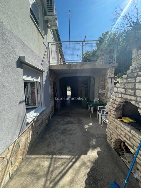 Hiša v centru, 300 m od morja - Povljana, Pag