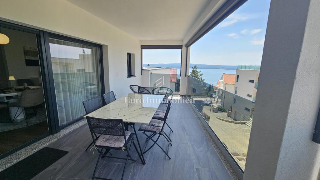 Penthouse z garažo in dodatnim apartmajem