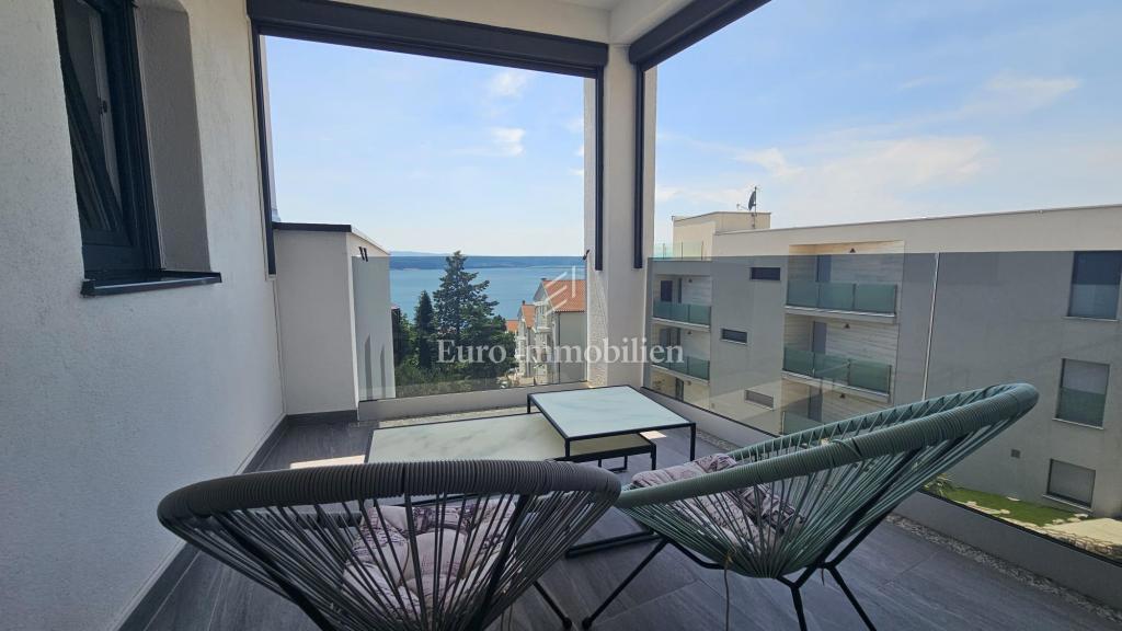 Penthouse z garažo in dodatnim apartmajem
