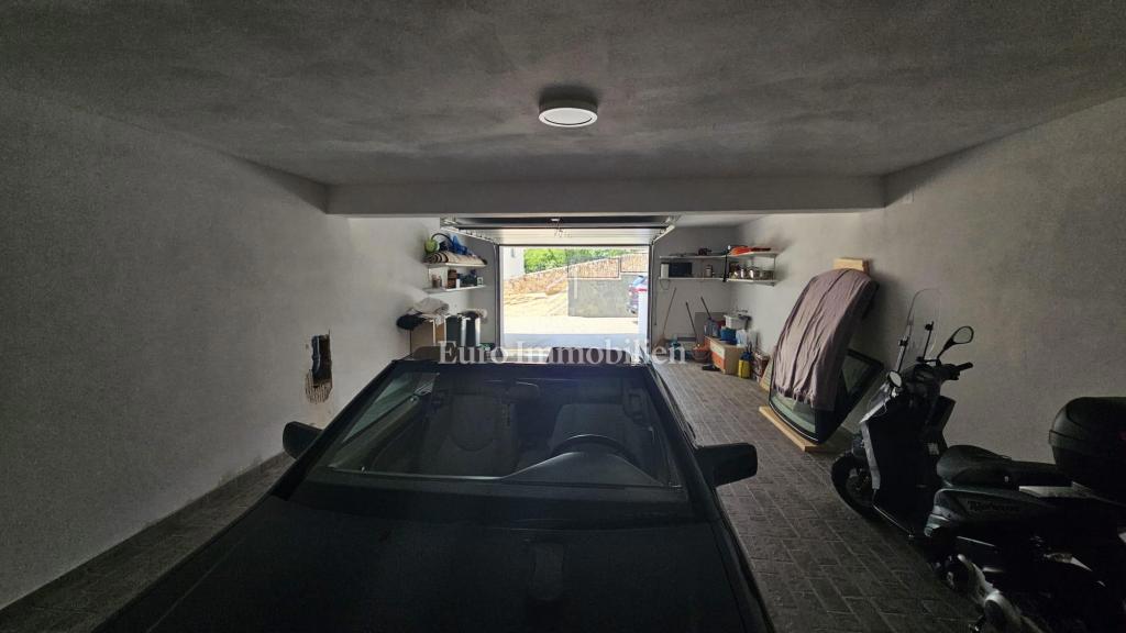 Penthouse z garažo in dodatnim apartmajem