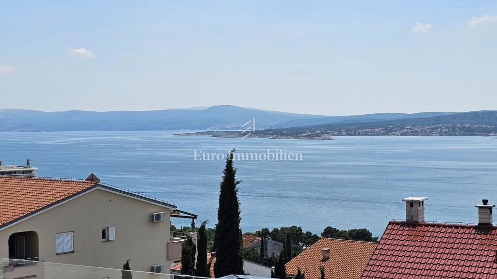 Penthouse z garažo in dodatnim apartmajem