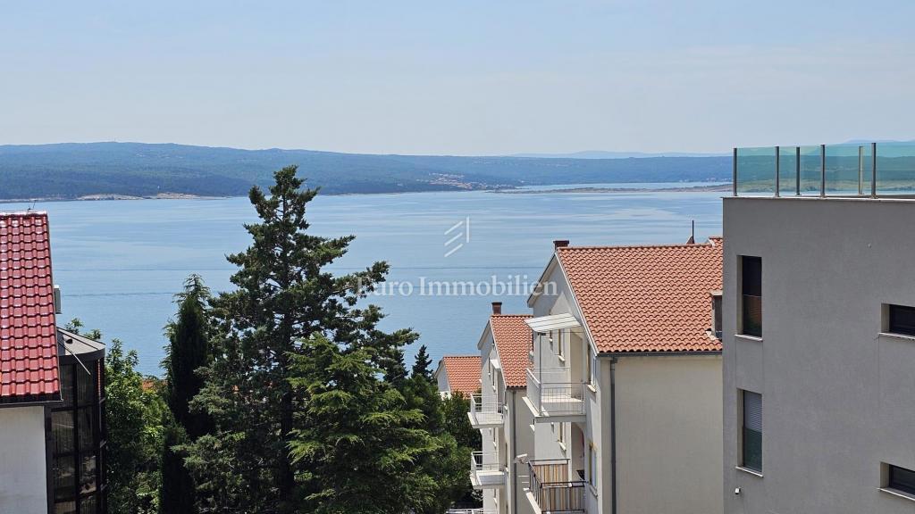 Penthouse z garažo in dodatnim apartmajem