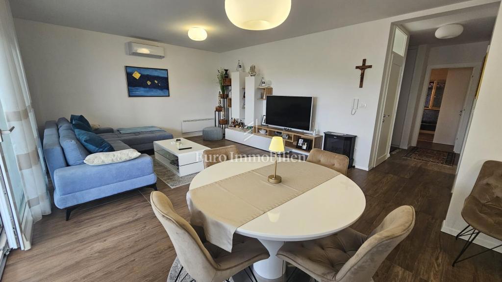 Penthouse z garažo in dodatnim apartmajem