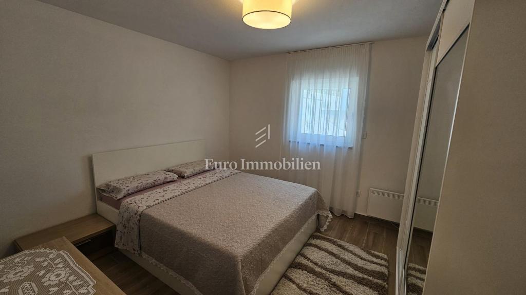 Penthouse z garažo in dodatnim apartmajem