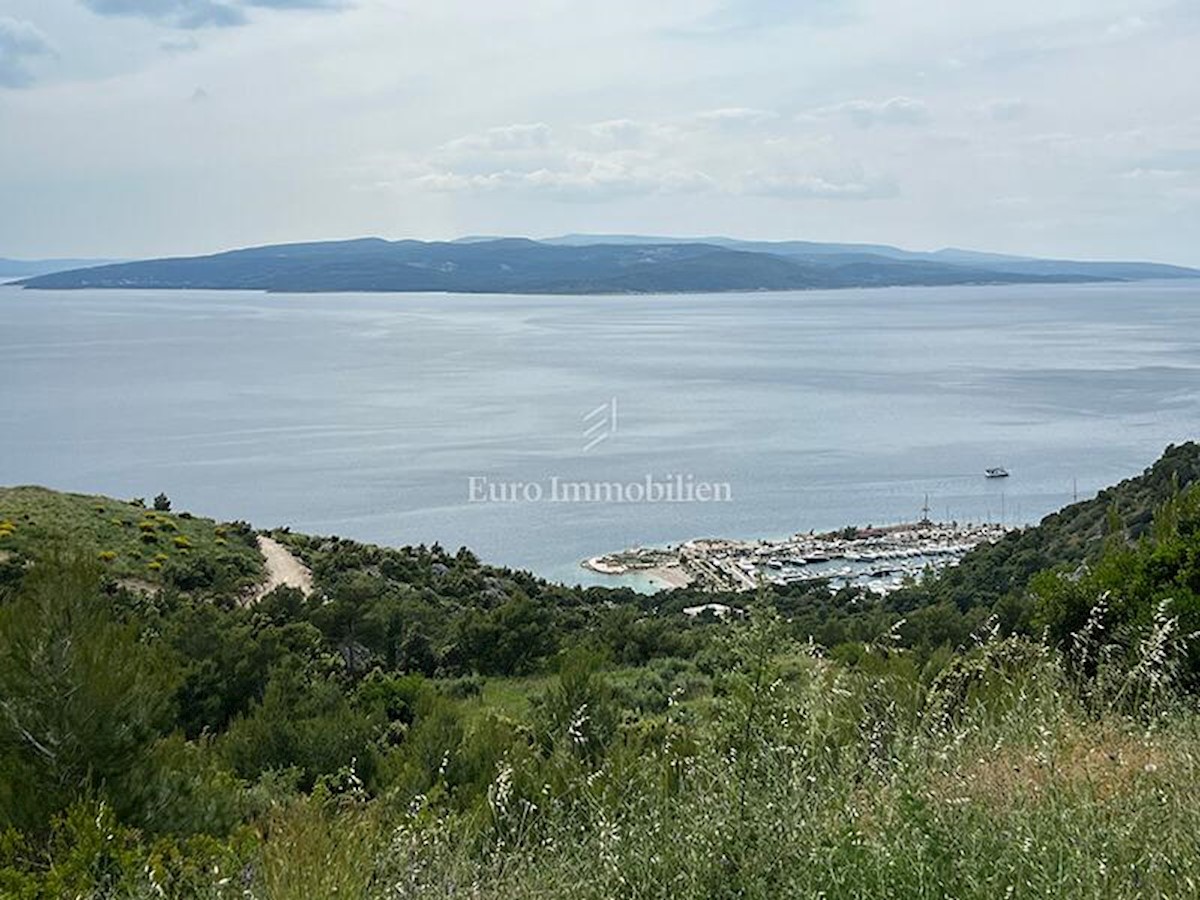 Ugodno zazidljivo zemljišče - Makarska