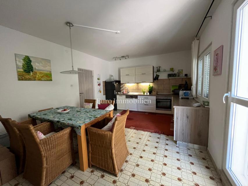 Apartmajska hiša 200 m od morja