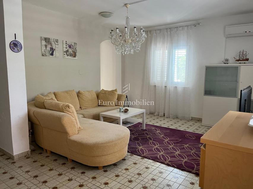 Apartmajska hiša 200 m od morja