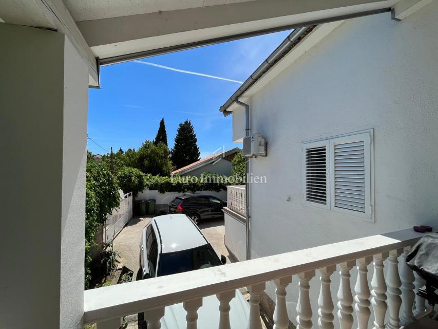 Apartmajska hiša 200 m od morja