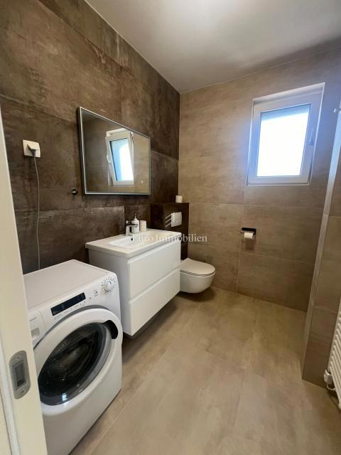 Priložnost! Apartma Diklo, 60 metrov od morja!