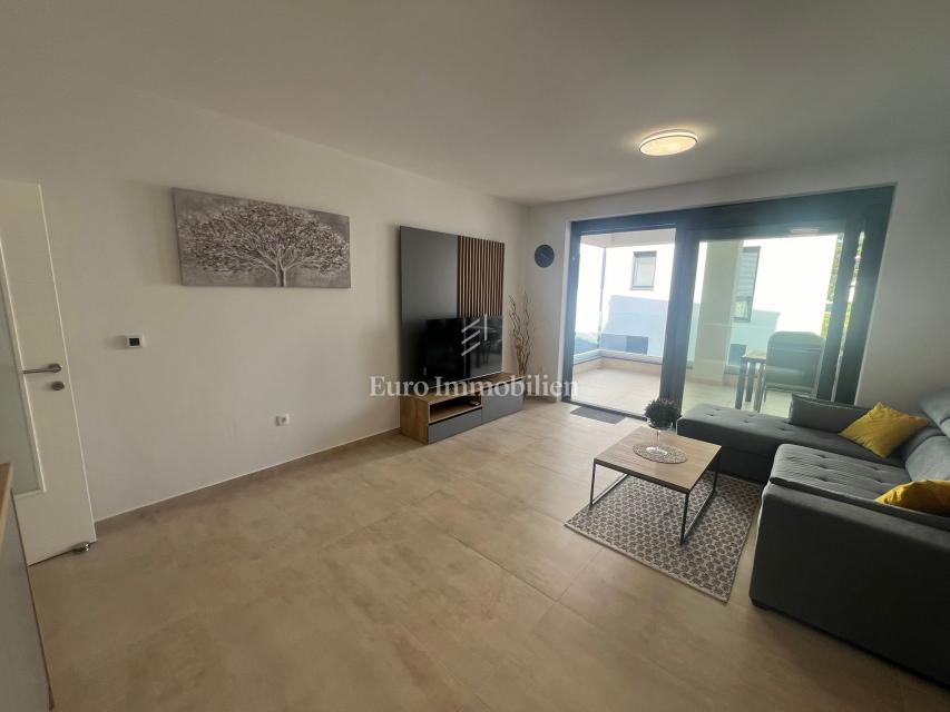 Priložnost! Apartma Diklo, 60 metrov od morja!
