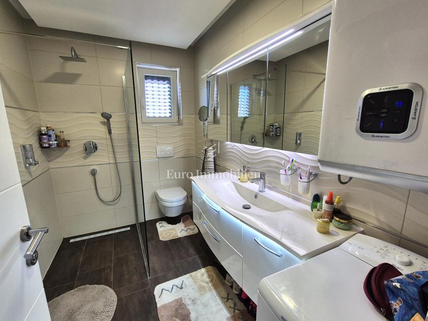Malinska - apartma blizu centra in morja