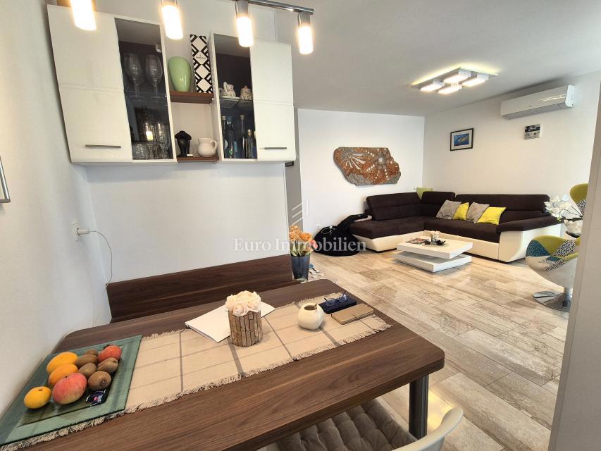 Malinska - apartma blizu centra in morja