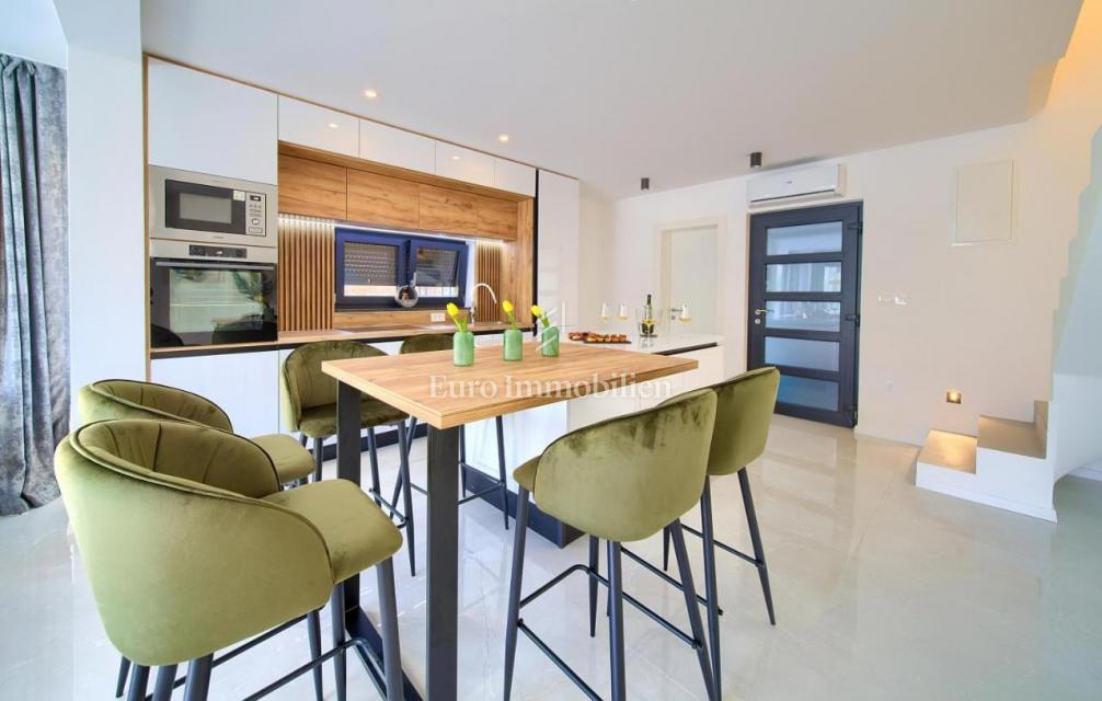 Luksuzni apartma v Malinski