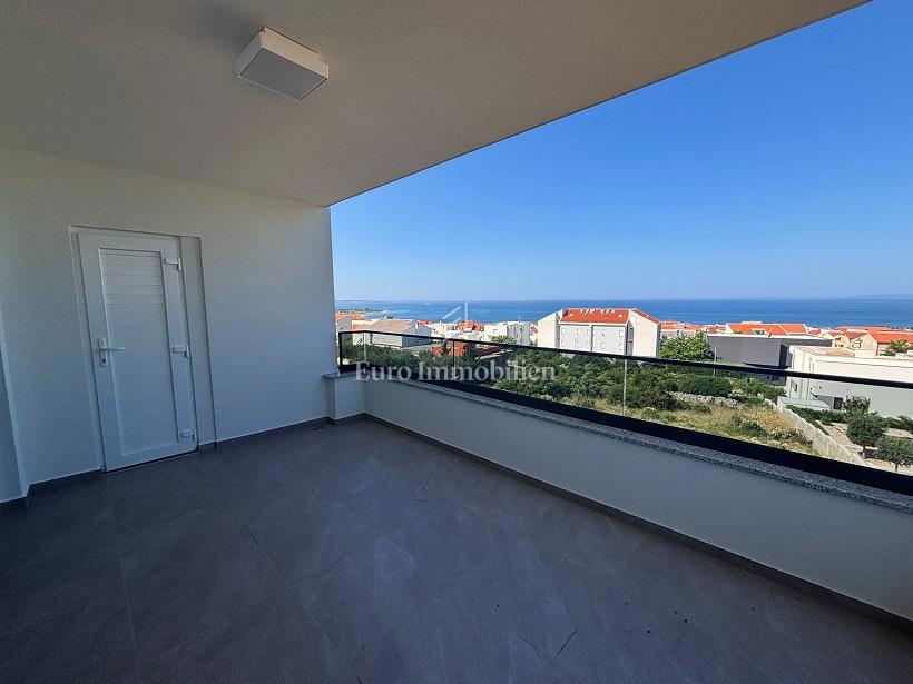 Novalja – Stan s panoramskim pogledom na prvem nadstropju