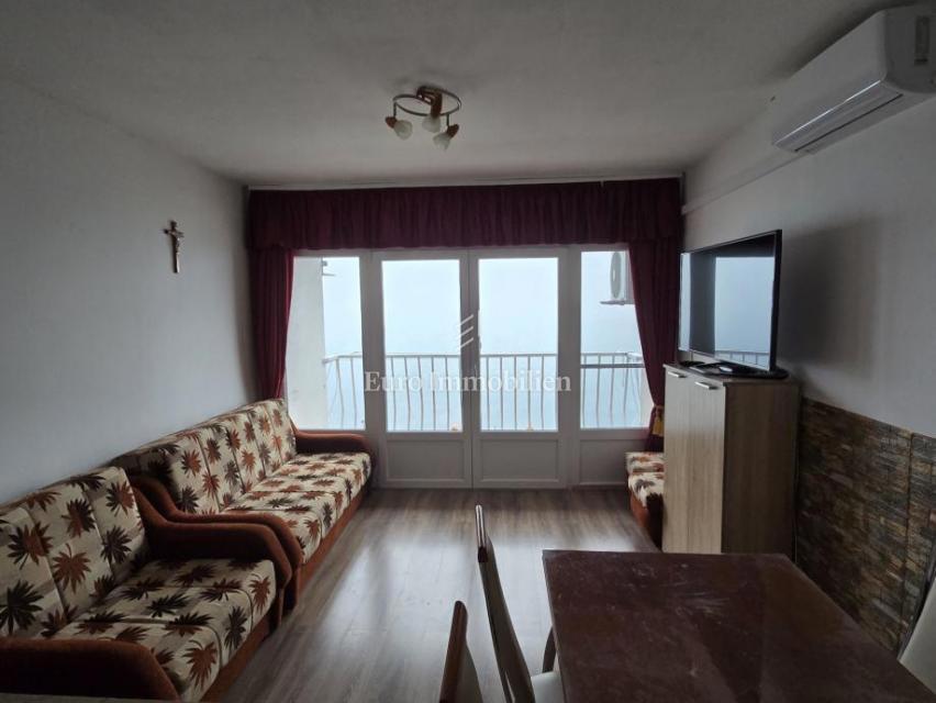 Senj - obnovljeno stanovanje s pogledom na morje