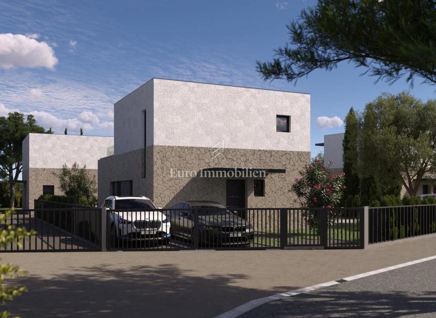 Ugljan, Lukoran – Prodamo vilo z bazenom, 300 m od morja