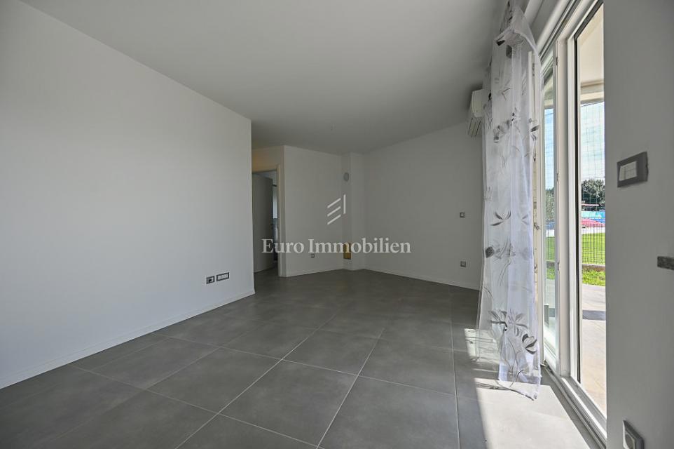 Apartma ob morju - vrhunska lokacija v Novigradu