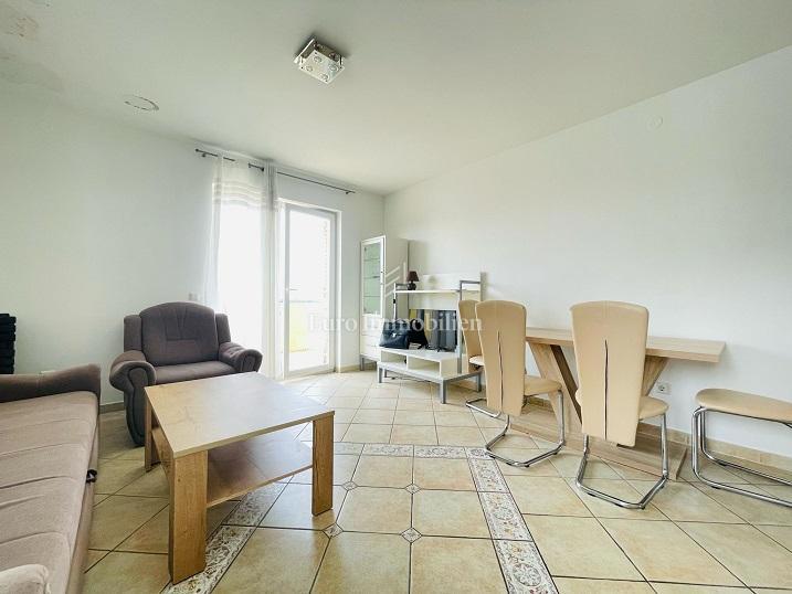 Novalja - Apartma s teraso in čudovitim razgledom