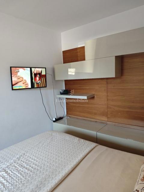 Novalja - apartmaji v bližini plaže