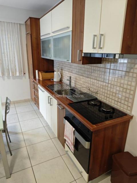 Novalja - apartmaji v bližini plaže