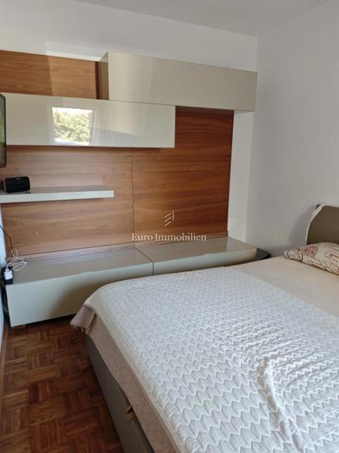 Novalja - apartmaji v bližini plaže