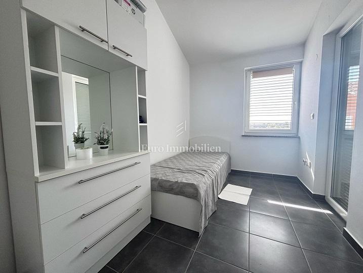 Apartma v Novalji, blizu morja