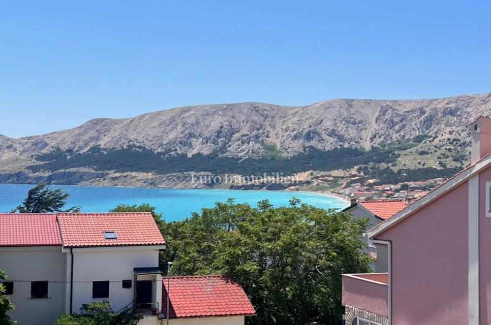 Baška - opremljeno stanovanje s pogledom na morje