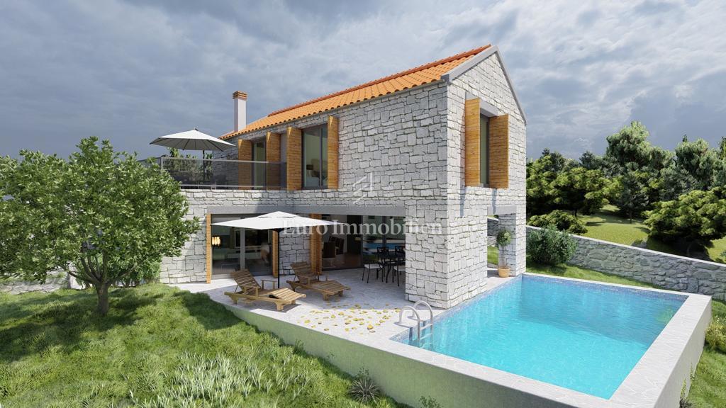 Vila z bazenom, 200 m od morja