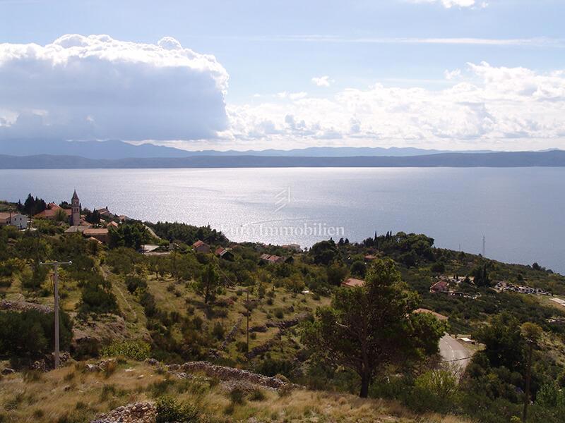 Podgora - gradbeno zemljišče s panoramskim razgledom