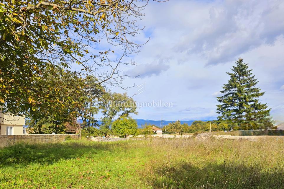 Otok Krk, okolica Dobrinja, Gradbeno zemljišče