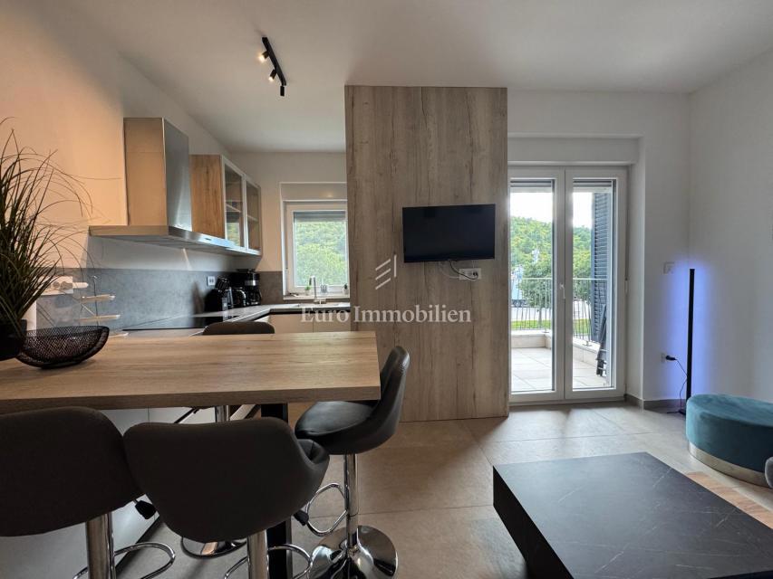 Kršan – Novogradnja Stanovanje Prva Vrsta ob Morju