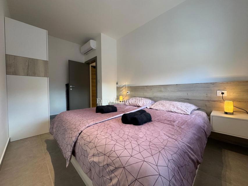 Kršan – Novogradnja Stanovanje Prva Vrsta ob Morju