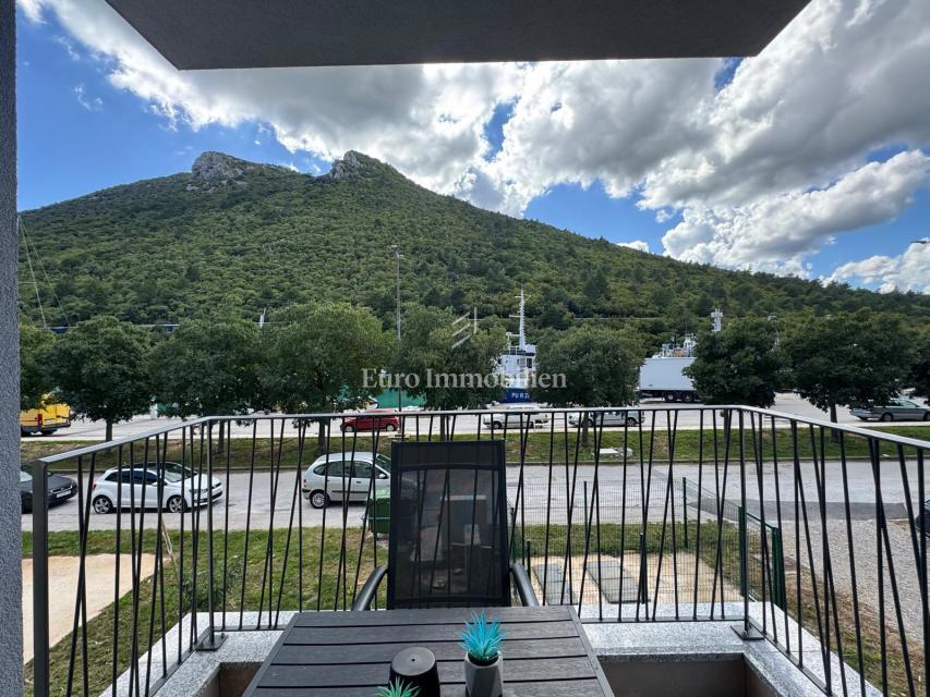 Kršan – Novogradnja Stanovanje Prva Vrsta ob Morju