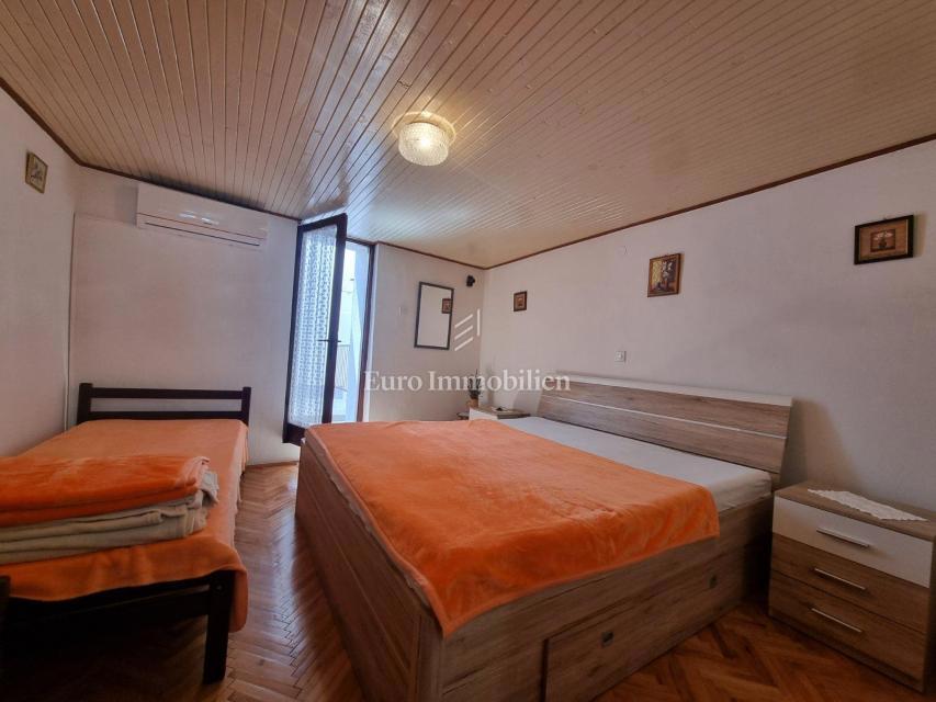 Novi Vinodolski, stanovanje 200 m od morja, center