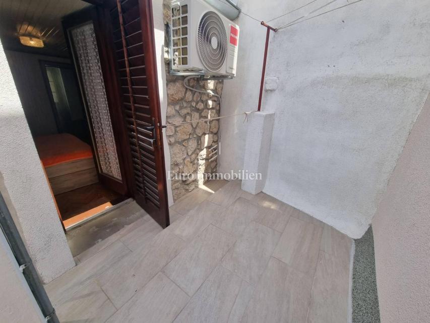 Novi Vinodolski, stanovanje 200 m od morja, center