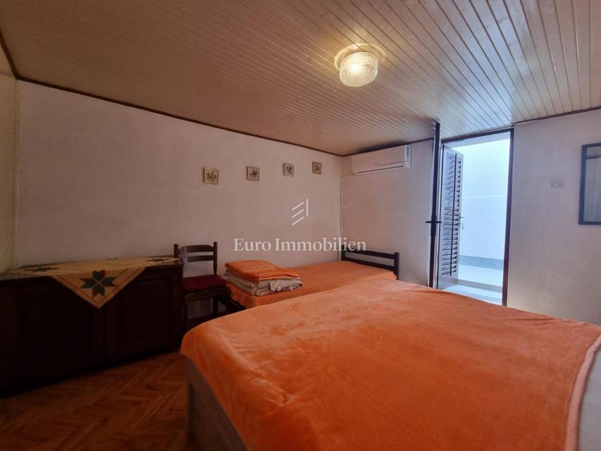 Novi Vinodolski, stanovanje 200 m od morja, center