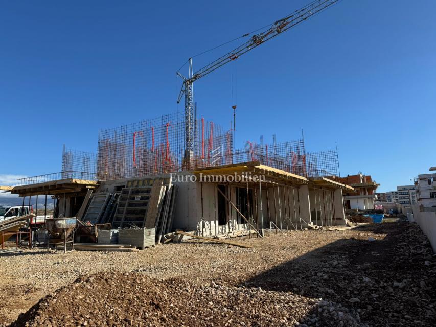 Novozgrajeni apartmaji 300 m od morja, Povljana