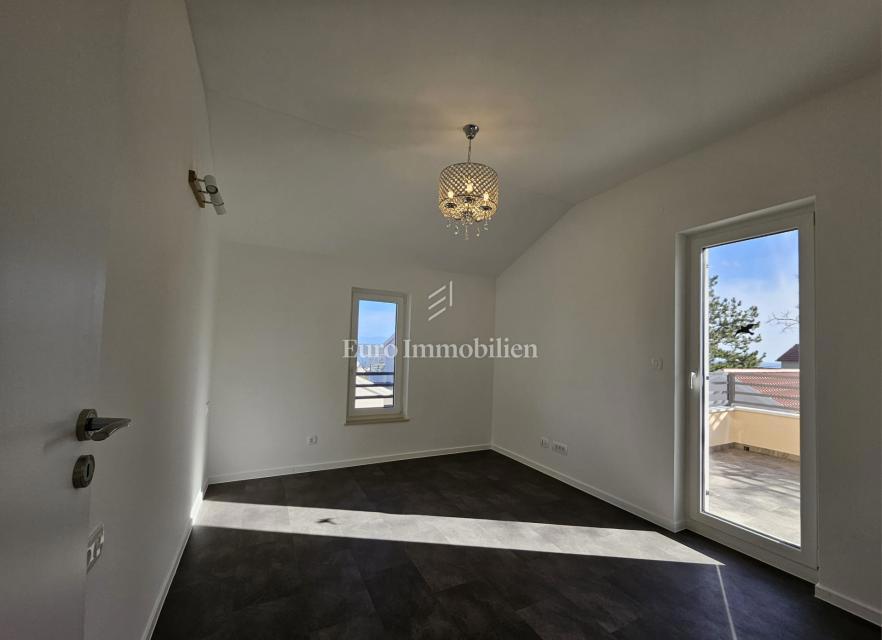 Novogradnja v mirnem okolju