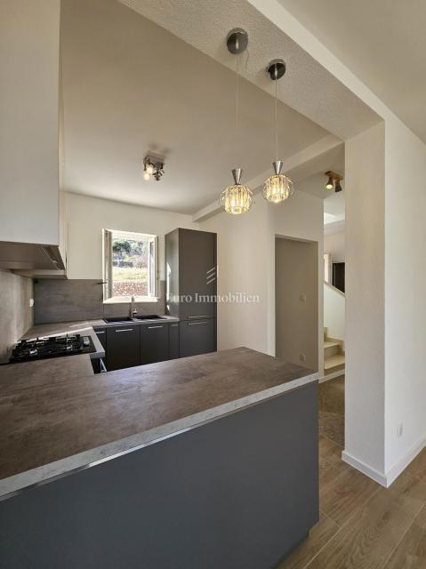 Novogradnja v mirnem okolju