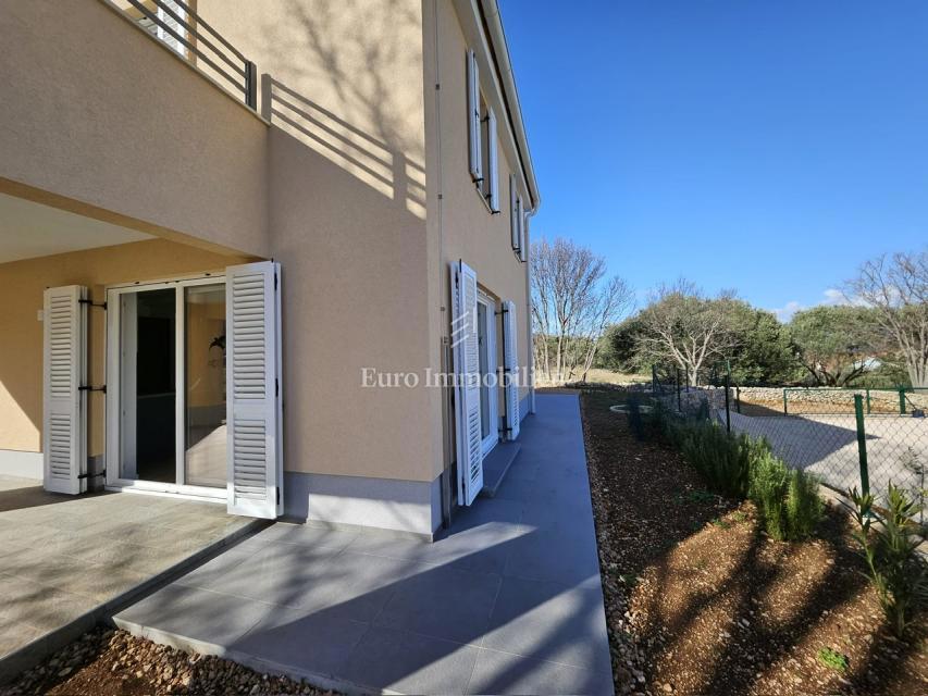 Novogradnja v mirnem okolju