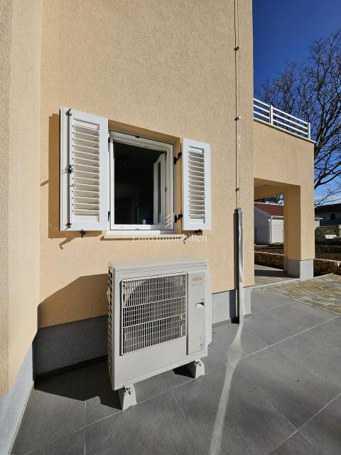 Novogradnja v mirnem okolju