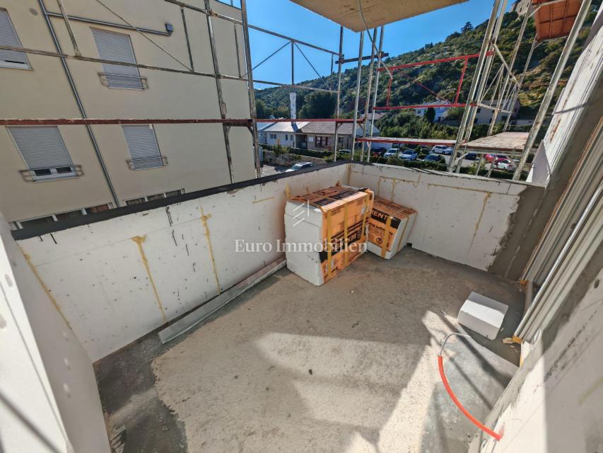 Stanovanje v novogradnji, Senj